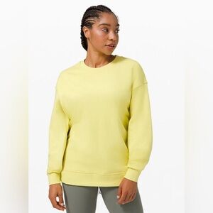 Lululemon yellow seater size 6